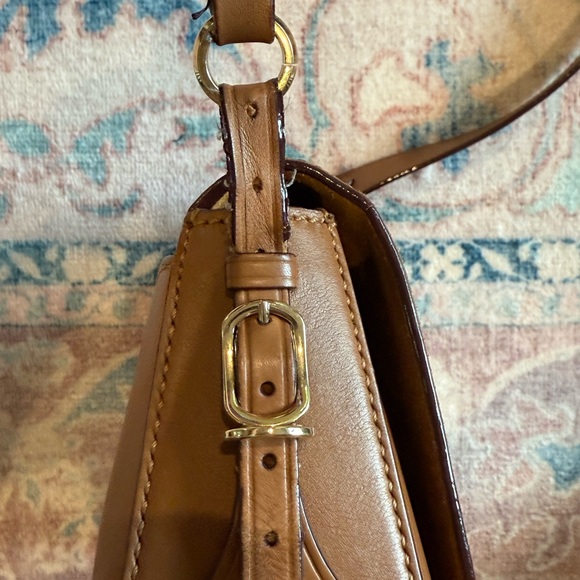 Jimmy Choo Tan Leather Shoulder Bag - Picture 4 of 16